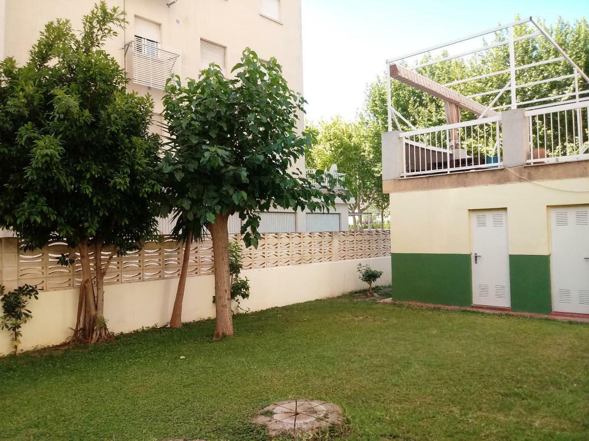 Apartamentos Gandia Grau Y Playa 3000 Buitenkant foto
