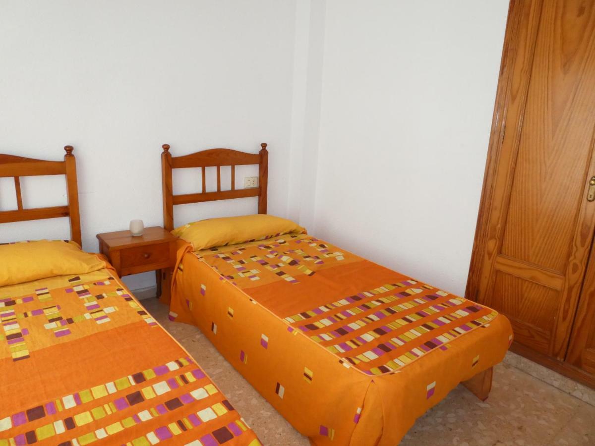 Apartamentos Gandia Grau Y Playa 3000 Buitenkant foto