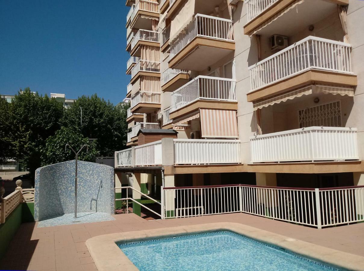 Apartamentos Gandia Grau Y Playa 3000 Buitenkant foto