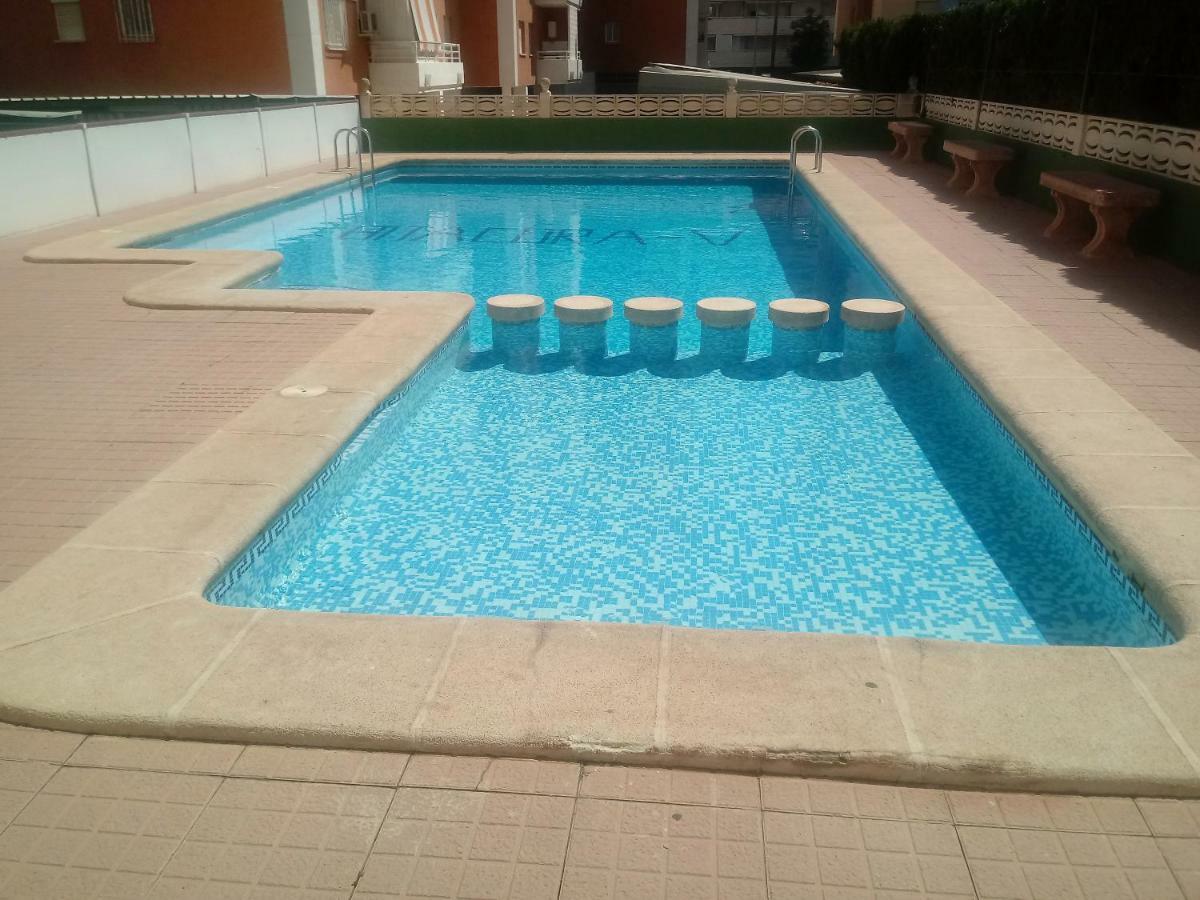 Apartamentos Gandia Grau Y Playa 3000 Buitenkant foto
