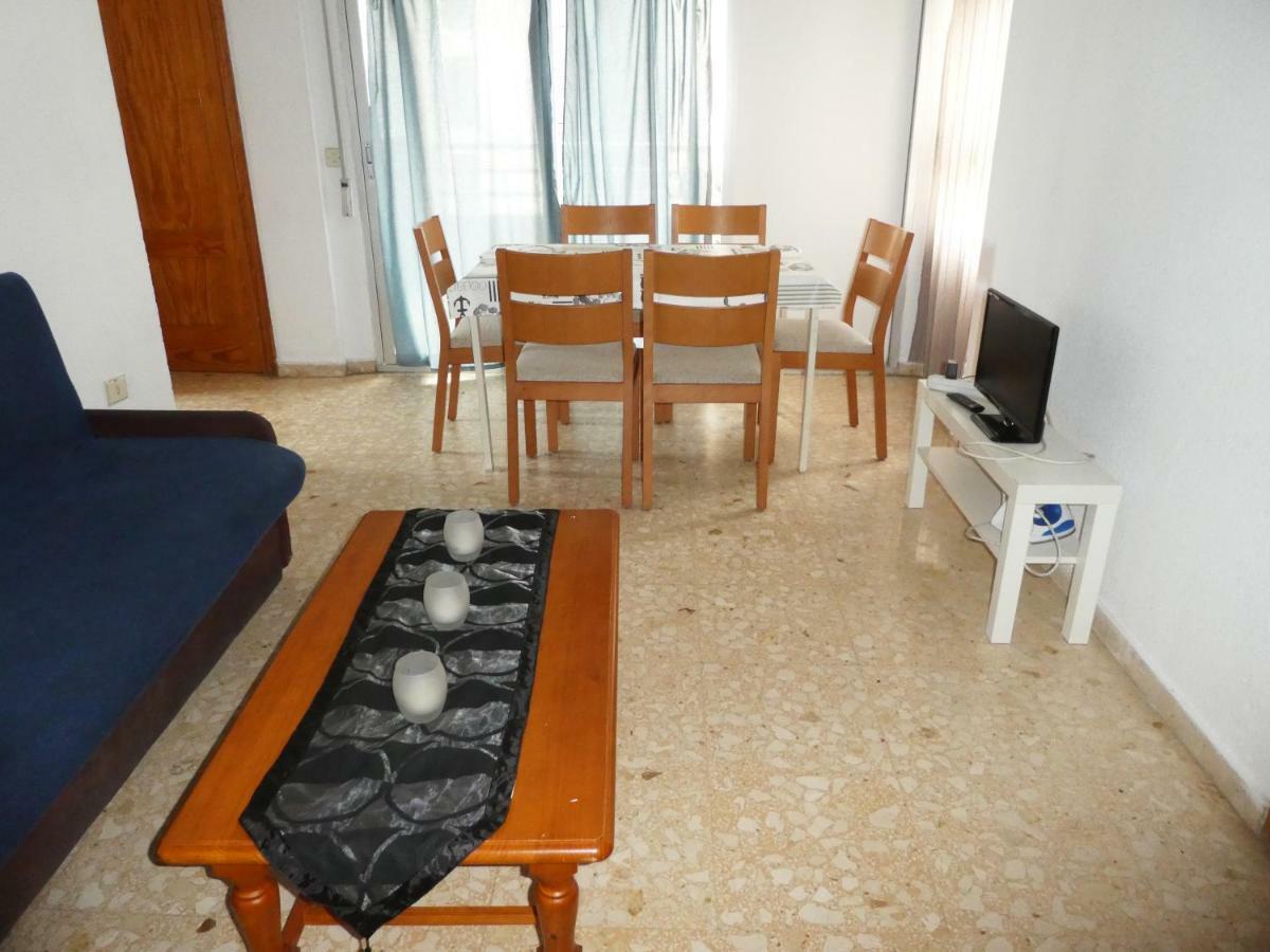 Apartamentos Gandia Grau Y Playa 3000 Buitenkant foto
