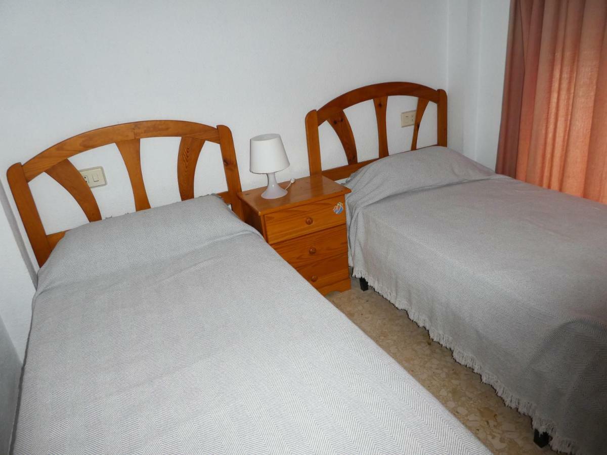 Apartamentos Gandia Grau Y Playa 3000 Buitenkant foto