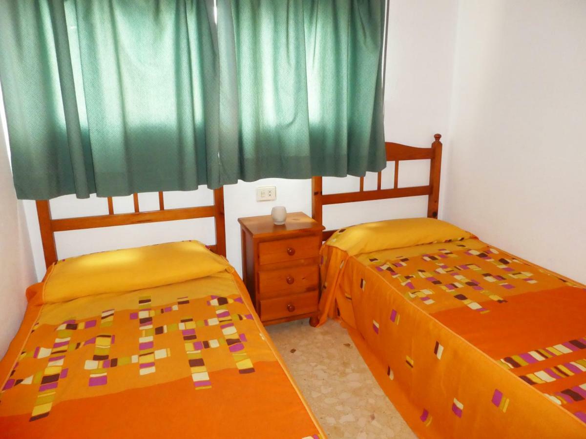 Apartamentos Gandia Grau Y Playa 3000 Buitenkant foto
