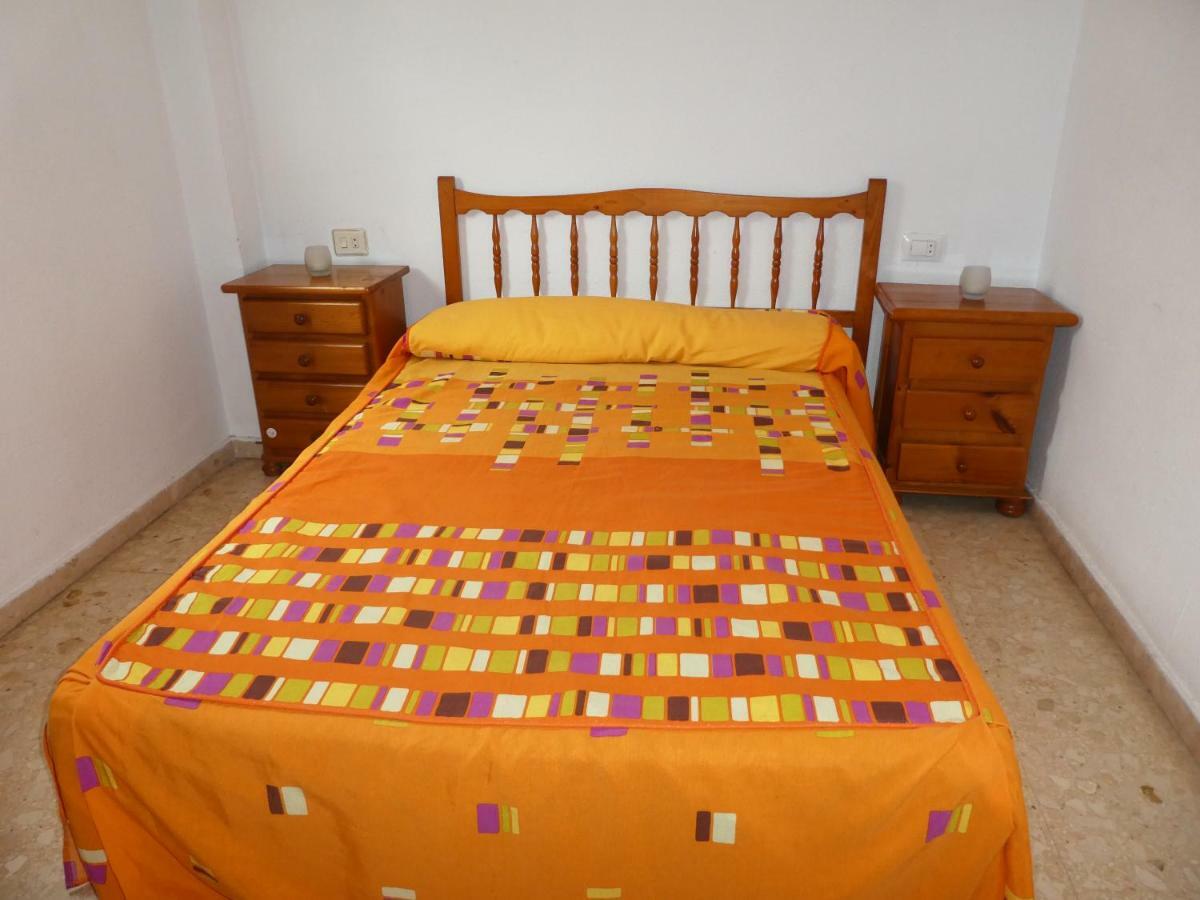 Apartamentos Gandia Grau Y Playa 3000 Buitenkant foto