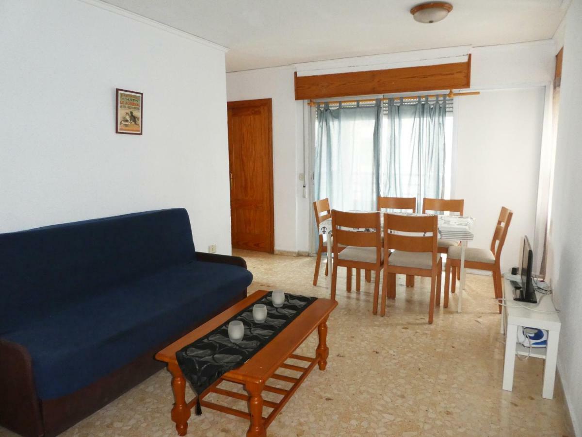 Apartamentos Gandia Grau Y Playa 3000 Buitenkant foto