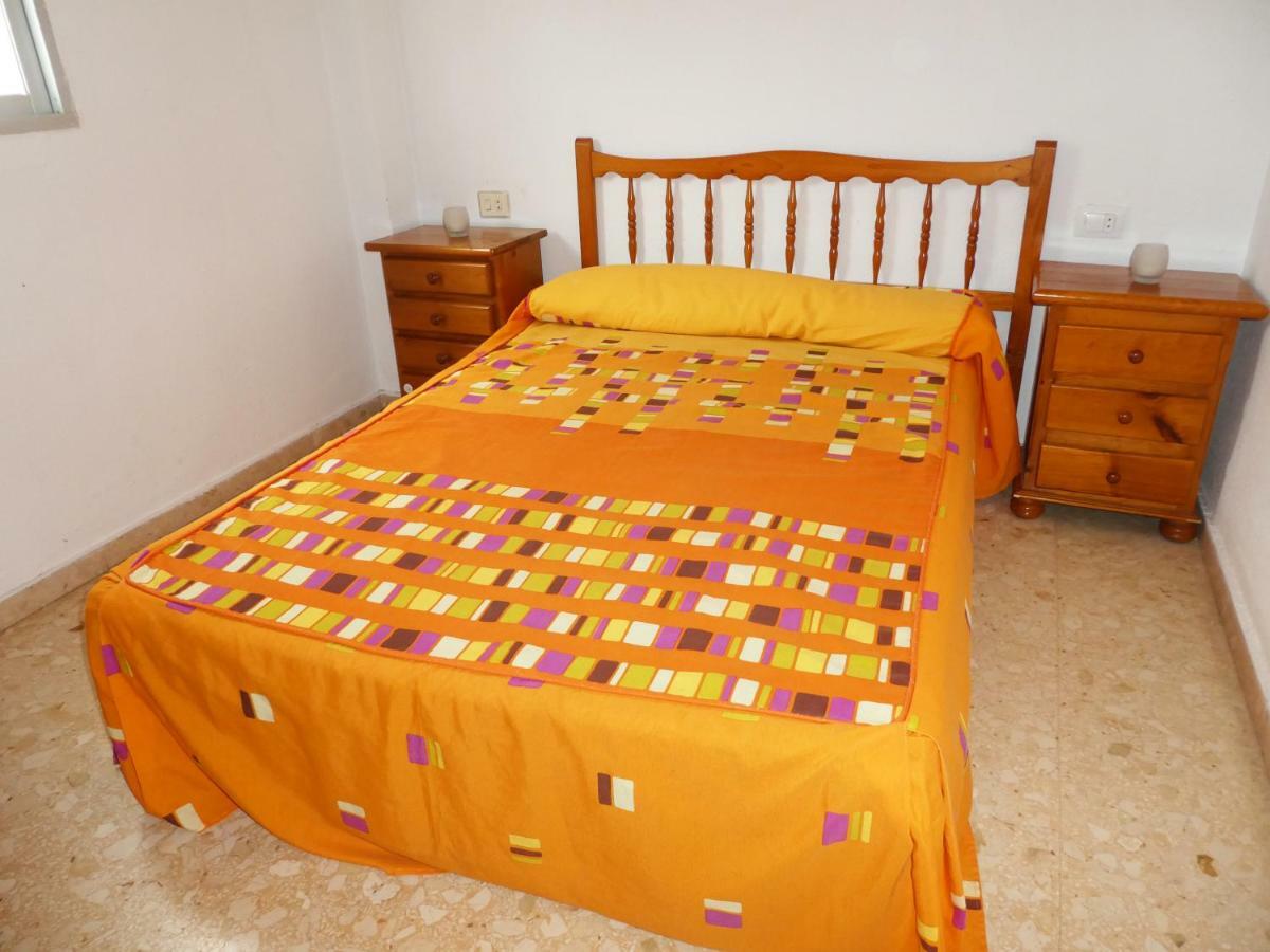 Apartamentos Gandia Grau Y Playa 3000 Buitenkant foto